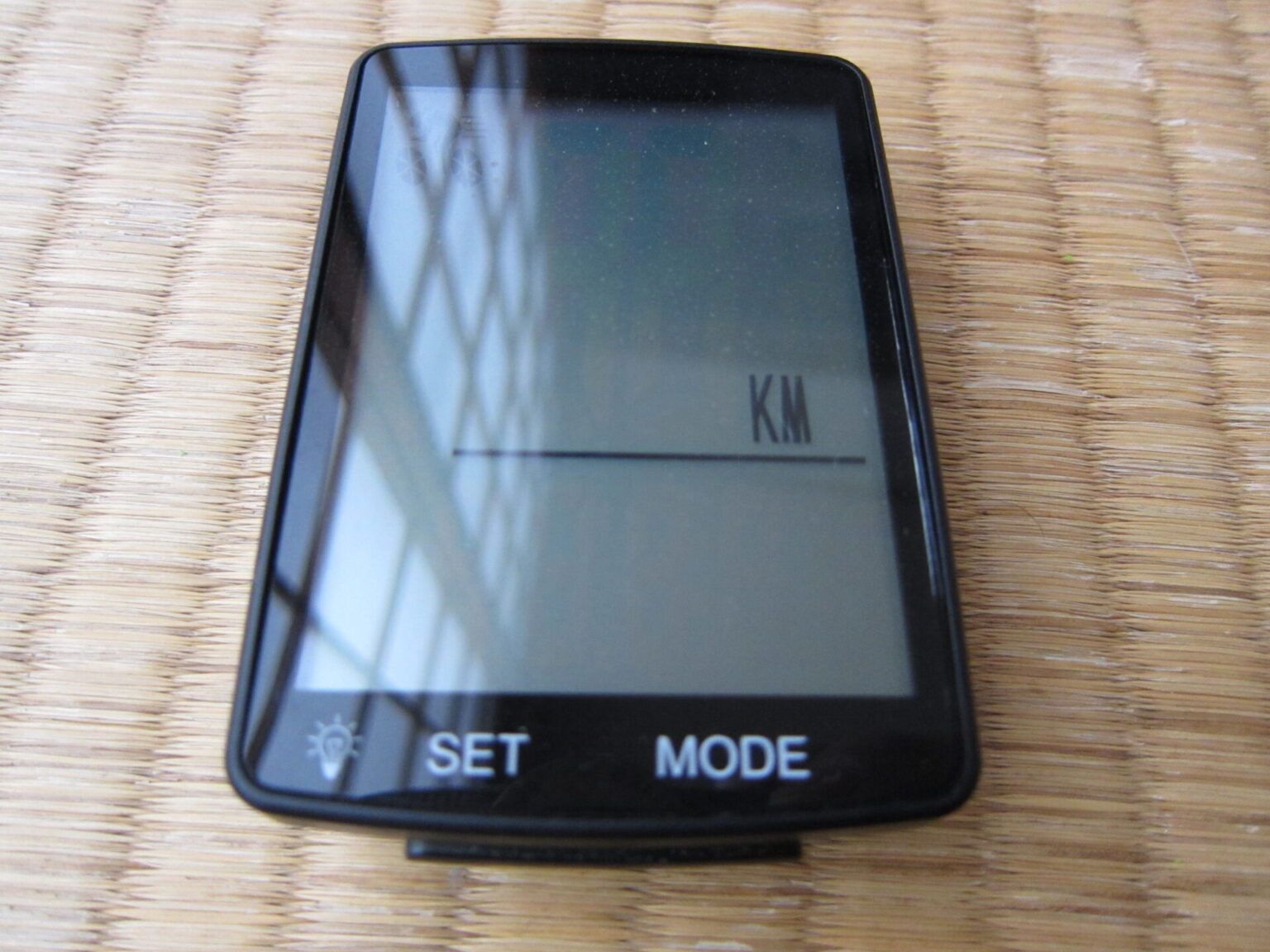 ワイヤレス自転車メーターの「YA100A」の特徴とは？ マコ・メンテ